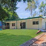 16 Waterside Dr, Macleay Island  QLD  4184