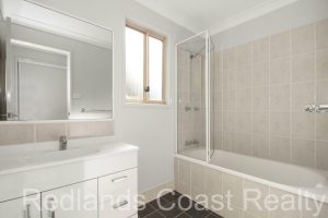 tbarclay_86_457-Macleay-Island-2025-10-07-025133-4