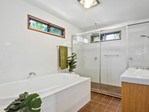 tbarclay_86_210-Macleay-Island-2025-06-16-022656-11