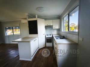 tbarclay_86_555-Macleay-Island-2025-12-10-035315-5