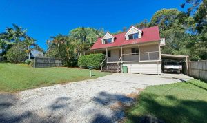 tbarclay_86_598-Macleay-Island-2024-04-30-040604-1