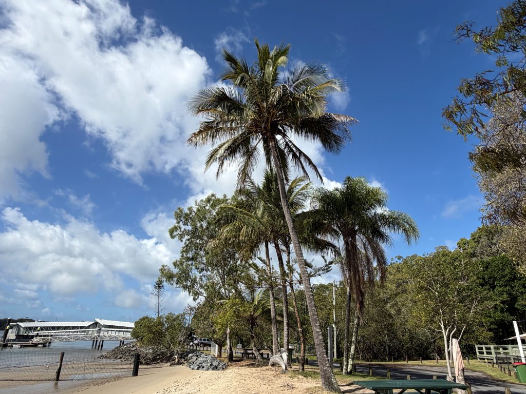 38 Noyes Parade, Karragarra Island, QLD 4184