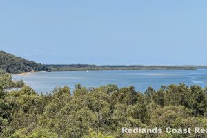 34 Crescent Drive, Russell Island, QLD 4184