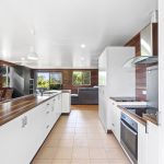 39 Halcyon Street, Lamb Island, QLD 4184
