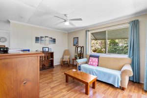 3_Paula_Parade__Lamb_Island_QLD_4184__Australia__10__1224-699685043dd0e