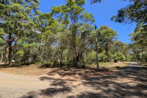 2 Swan Parade, Russell Island, QLD 4184