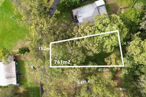 16 Blue Waters Crescent, Macleay Island, QLD 4184