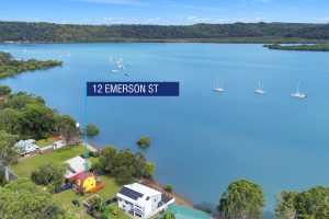 12 Emerson Street, Russell Island, QLD 4184