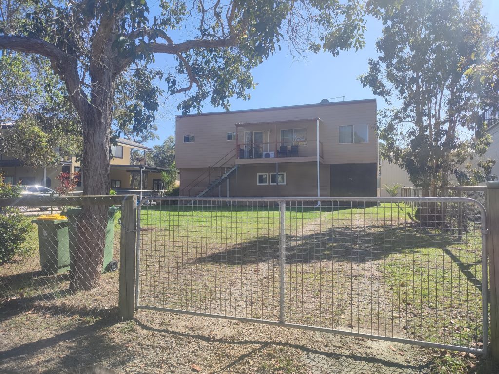 55 Wirralee St, Macleay Island, QLD 4184