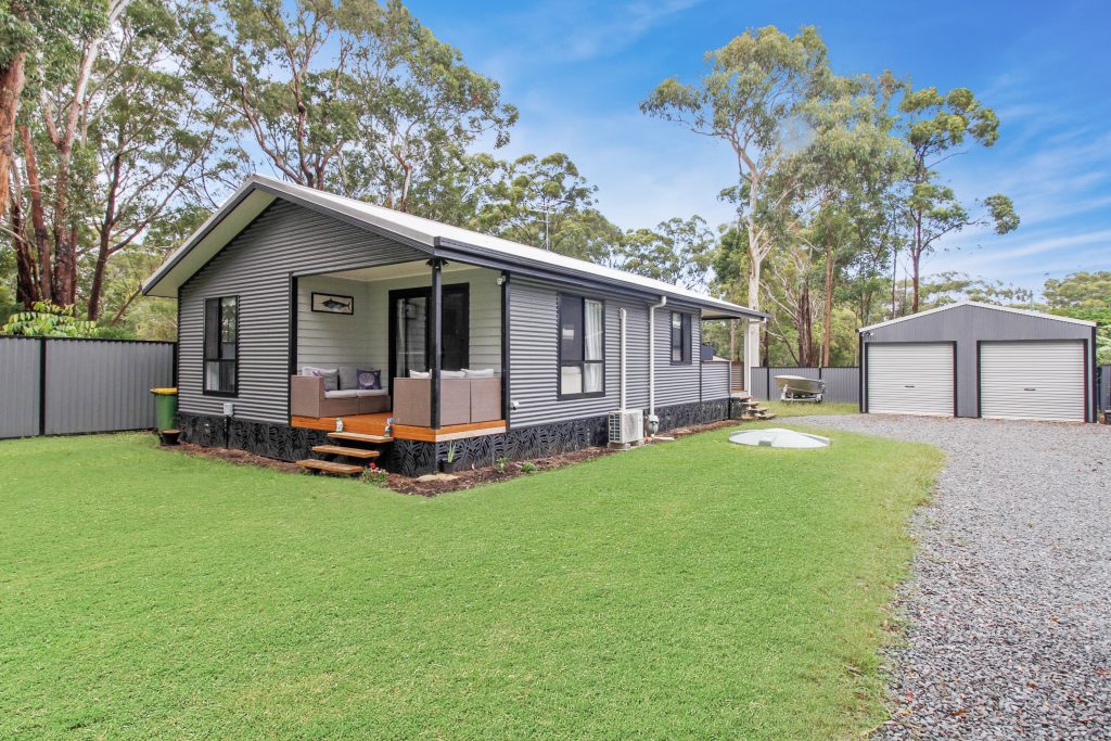 54 Harvey Street, Russell Island, QLD 4184