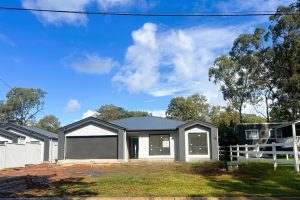 8 Yara Street, Russell Island, QLD 4184