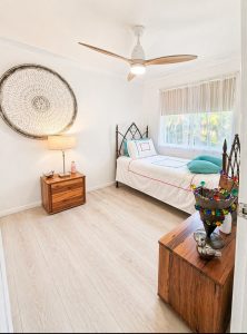 kids_bed_5573-69e947457639a