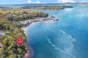6-8 High Central Rd, Macleay Island, QLD 4184