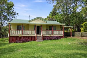 22 Allambie Street, Macleay Island, QLD 4184
