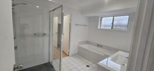 tingara_bathroom_6711-6a0fe760a265b