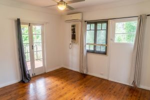 bedroom_4727-6a2a450857904