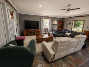 lounge_5234-6a220e2e9b482