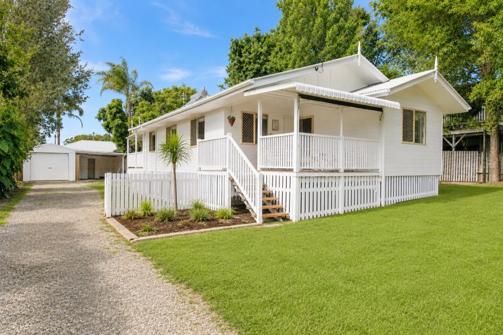 14 Citron Street, Macleay Island, QLD 4184
