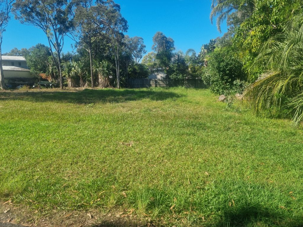 32 Ashton Street, Macleay Island, QLD 4184