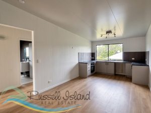 39 Cowderoy Drive, Russell Island, QLD 4184