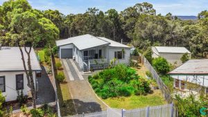 006_Open2view_ID786870-10_Alistair_Court__002__1735-652f58cef0eeb