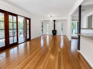 Upstairs_loungeroom_7724-6a58d97617b28
