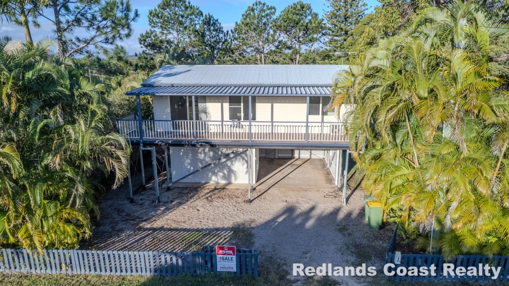 12 Guthrie Street, Russell Island, QLD 4184