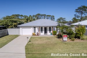10 Grevillea Street, Russell Island, QLD 4184