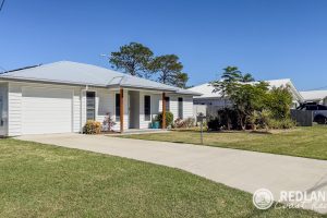 10 Grevillea Street, Russell Island, QLD 4184