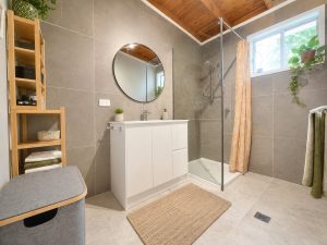 bathroom_5949-6a890af9aa98d