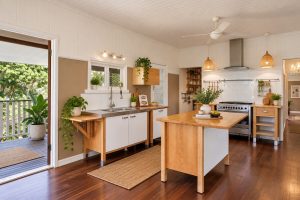 kitchen_staged_0424-6ab2017400d97
