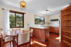 Kitchen_and_Dining_3306-6aa75de54da80