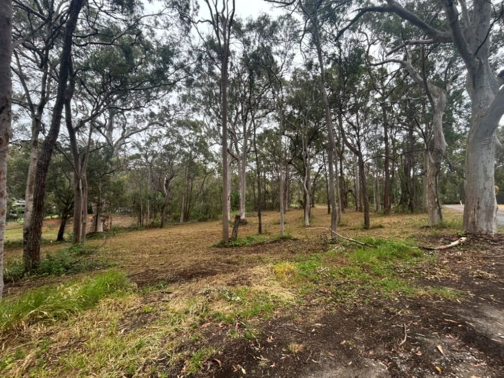 22-24 Wandoo Avenue, Macleay Island, QLD 4184
