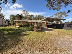 13 Alistair Court, Macleay Island, QLD 4184