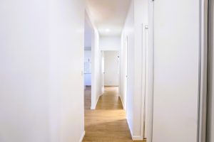 hall_way_4815-6a9786252f906
