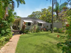 3 Paula Parade, Lamb Island, QLD 4184