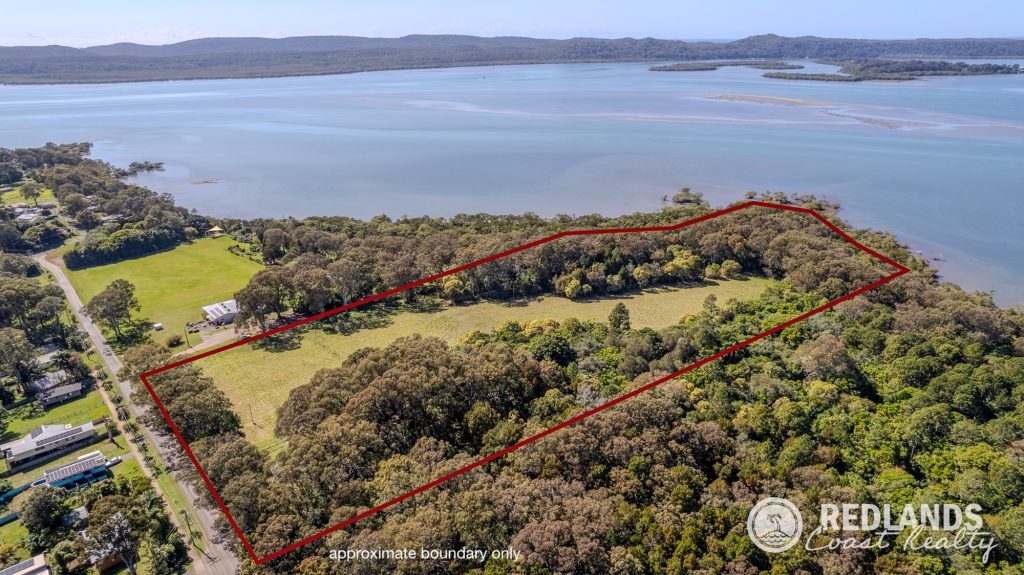 109-123 Lucas Drive, Lamb Island, QLD 4184