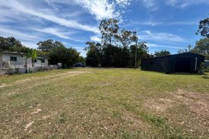 12 Wake Street, Macleay Island, QLD 4184