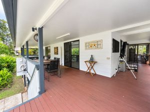 deck_area_8936-6ad2ca2d59003
