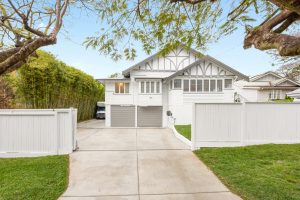 Elegant_Queenslander_Home_with_Gated_Entry_7537-6ad5d524ecb85