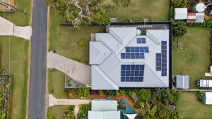 Aerial_Home_with_Solar_Panels_1910-6ad853ef596c3