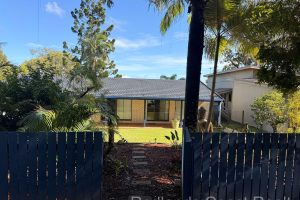 83 Coondooroopa Drive, Macleay Island, QLD 4184